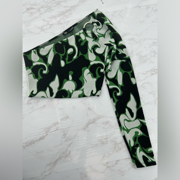 ZARA Asymmetrical Multicolored Jacquard Top - Picture 5 of 8